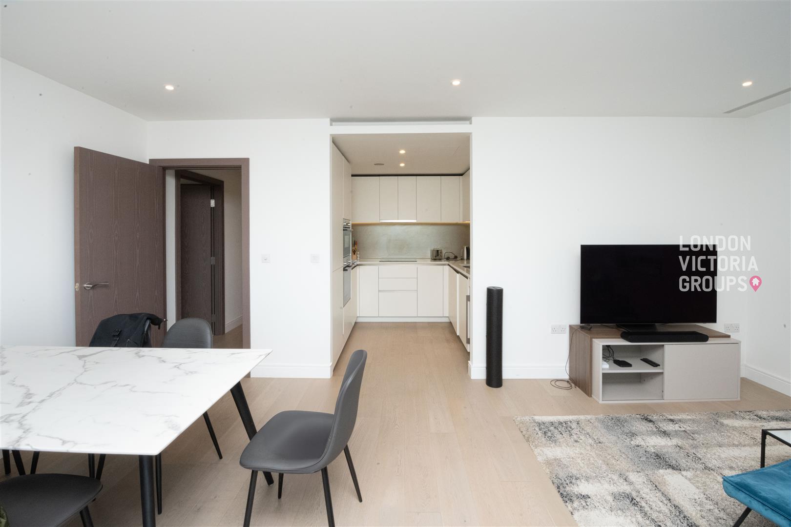 2 bed property in Faulkner House, Tierney Lane, London